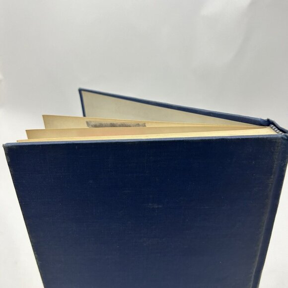 GRAND LAKE In The OLDEN DAYS - Mary Lyons Cairns - illustrated hardback BOOK - Picture 3 of 4